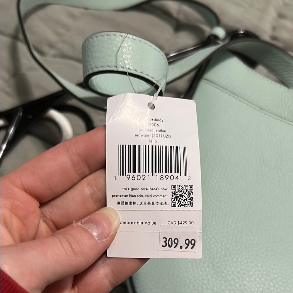 Kate Spade Green Shoulder Bag with Minimalist Design - Picture 4 of 5